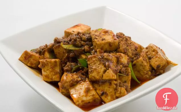 Ma-Po Tofu (Würziger Bohnenquark mit Rindfleisch)