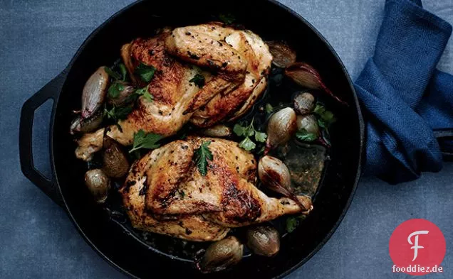 Knuspriges Huhn mit Schalotten