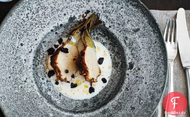 Topf-geröstete Selleriewurzel mit Oliven und Buttermilch