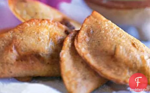 Gebratene Quesadillas mit zwei Füllungen