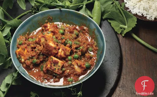 Paneer-Curry Mit Erbsen