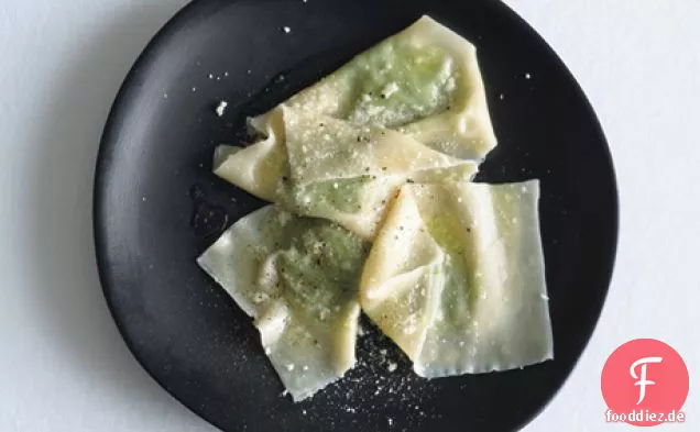 Erbsen und Parmesan Wan-tan-Ravioli