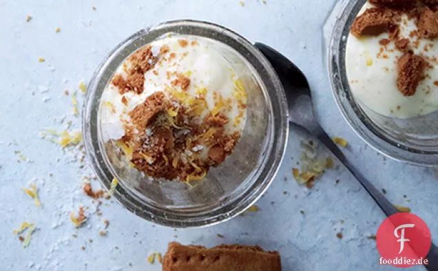 Meyer Zitronencreme mit Graham Cracker und Meersalz