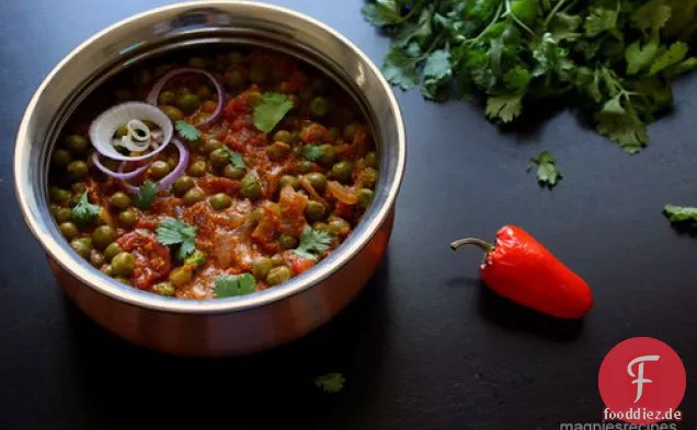 Erbsen und Tomatencurry