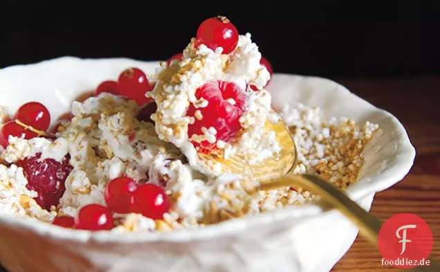 Popped Amaranth und geröstete Weizenbeere.