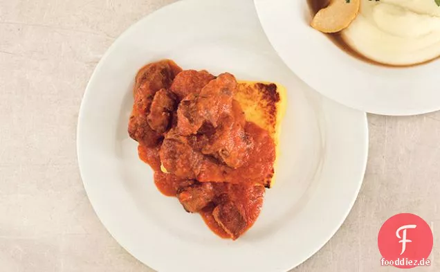 Milch Geschmortes Schweinefleisch Schulter mit Grieß-Gnocchi
