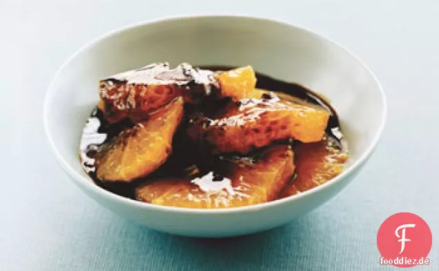Orangen mit Balsamico-Anis-Karamell