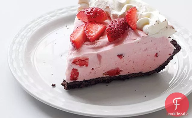 Erdbeer-Schokolade-Gefrierschrank-Torte