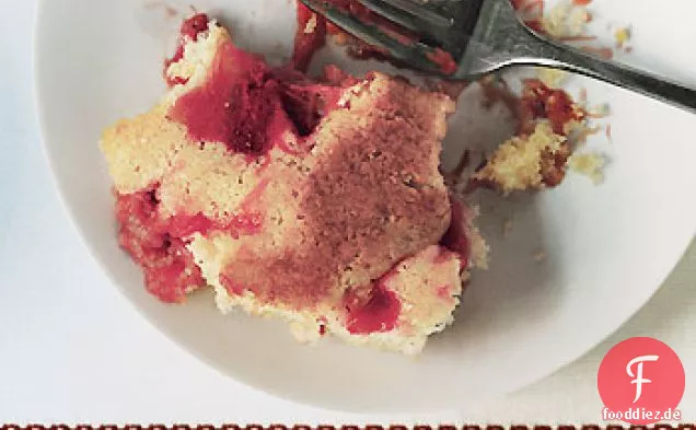 Rhabarber Erdbeerpudding Kuchen