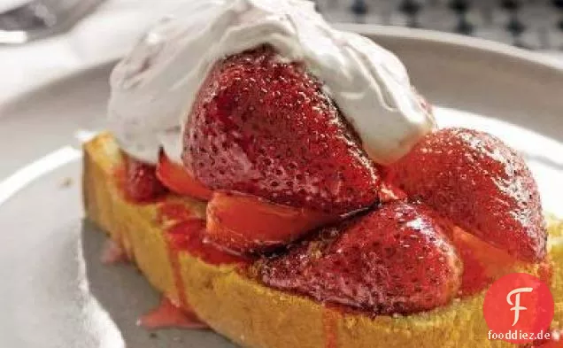 Doppelter Erdbeer-Shortcake