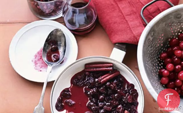 Cranberry-Sauce mit Portwein und Zimt