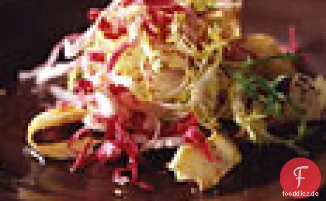 Radicchio, Frisée und Artischockensalat
