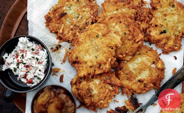 Latkes mit Vielen Saucen