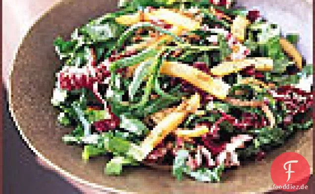 Warme Escarole und Radicchio Slaw mit Sonnenblumenkernen