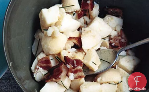 Warmer Kartoffelsalat mit Speck