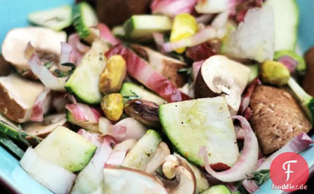 Kastanien Pilze, Zucchini und Rote Chicorée