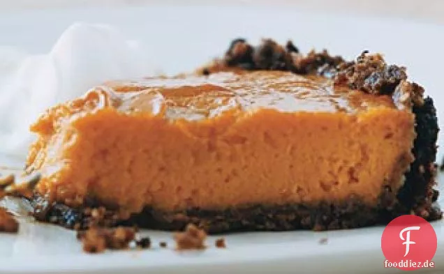 Süßkartoffelkuchen mit Gingersnap Pecan Kruste