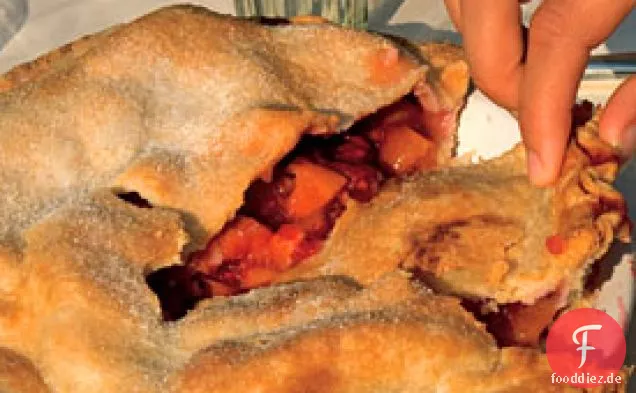 Doppel-Kruste Nektarine Himbeerkuchen