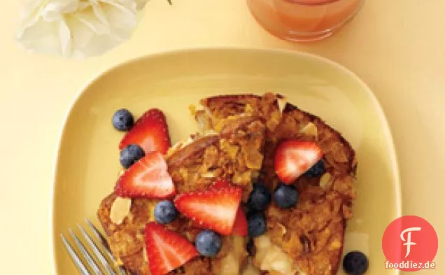Cornflake verkrustete Banane Gefüllte Französisch Toast