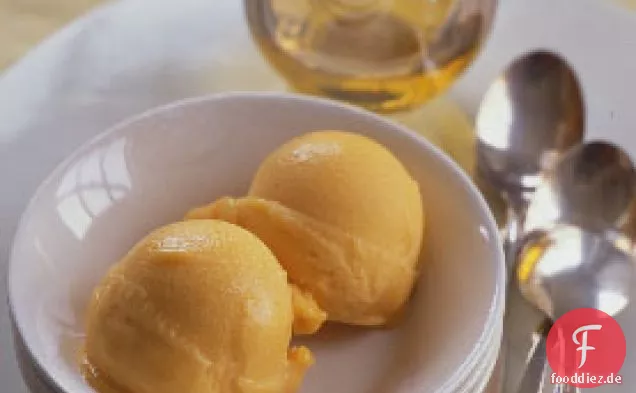 Geröstetes Aprikosensorbet