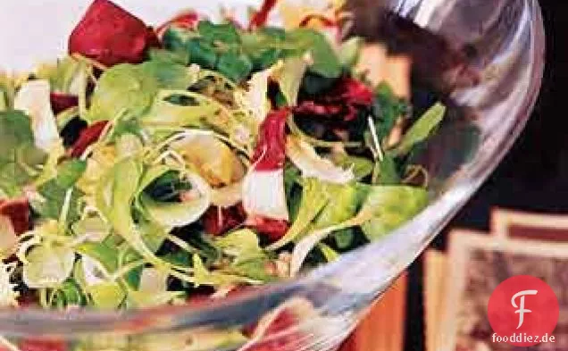 Mesclun-Salat mit Schalotten-Vinaigrette