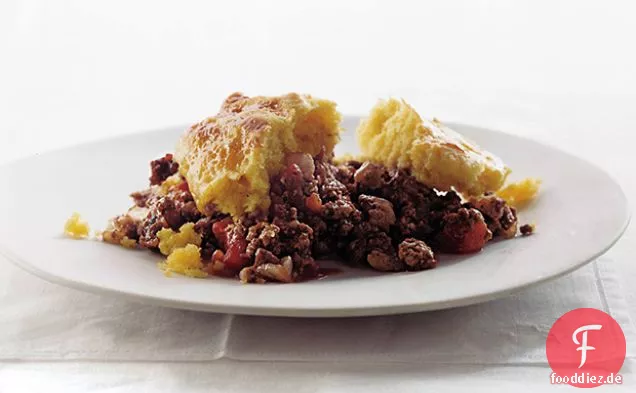 Gewürztes Rindfleisch Maisbrot Cobbler
