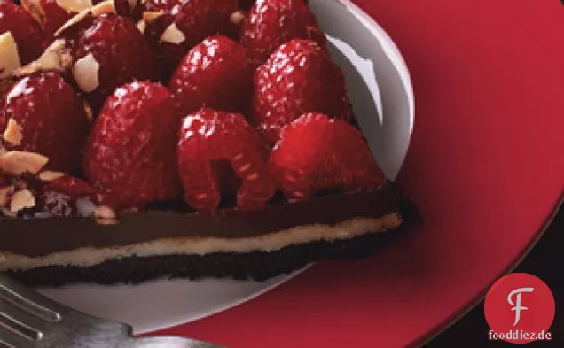 Schokoladen-, Mandel- und Himbeertorte