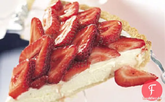Erdbeer- und weiße Schokoladenmousse-Torte