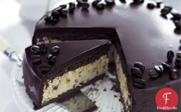 Gefrorener Mokka-Kuchen mit Schokoladenganache-Glasur