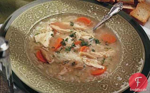Mamas herzhafte Hühnchen-Reissuppe