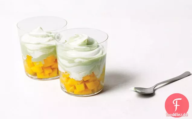 Joghurt & Matcha Swirl mit Mango