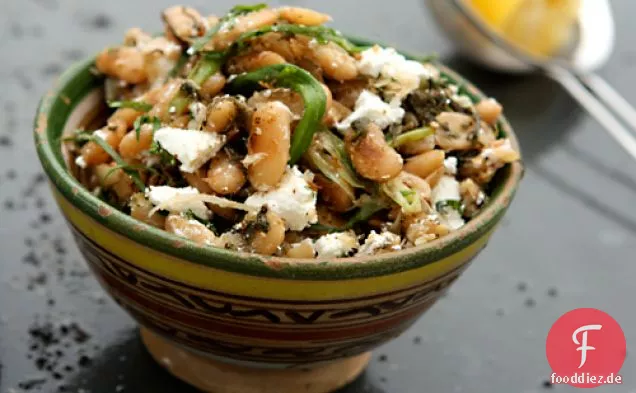Gebratene Bohnen Mit Feta, Sauerampfer Und Sumach