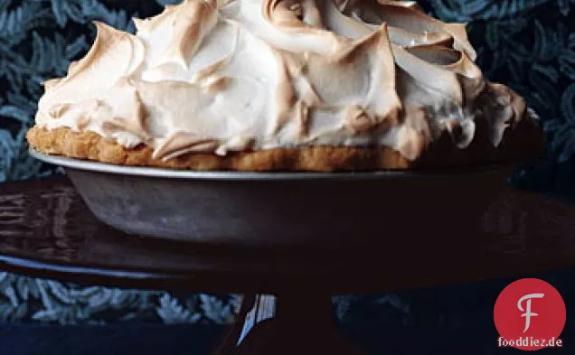 Zitronen-Baiser-Torte