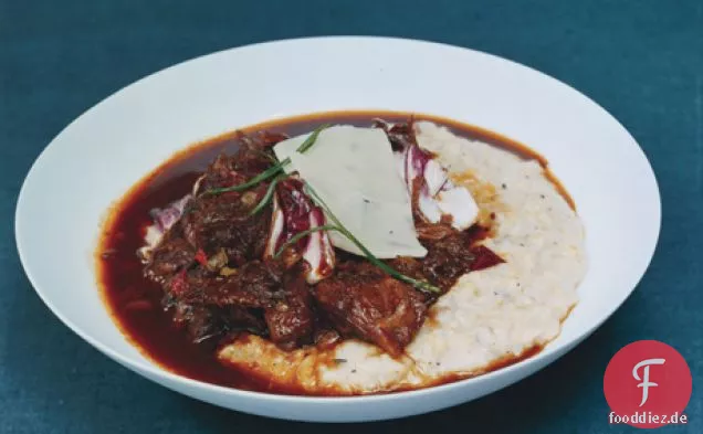Lamm Schaft Ragù mit Anson Mills Grits
