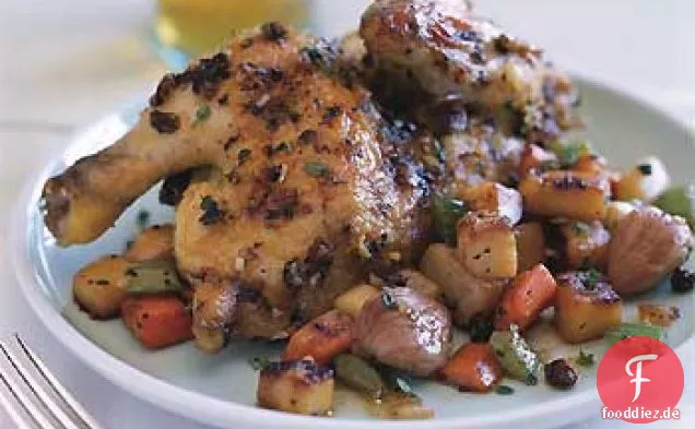 Gebratene Wildhühner mit karamellisiertem Wurzelgemüse und getrockneter Johannisbeersauce