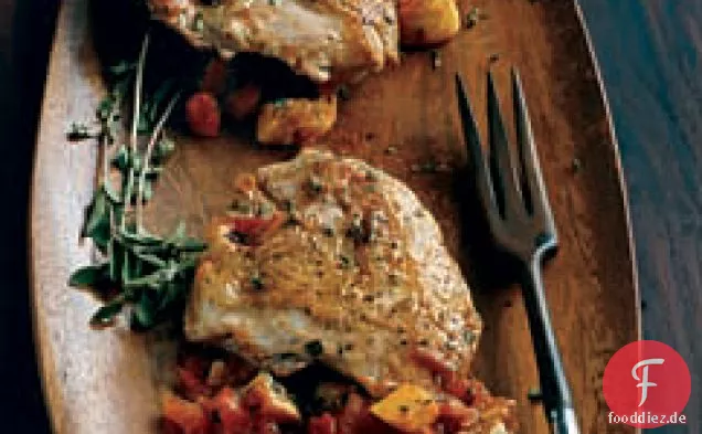 Gepresstes Huhn mit gelbem Kürbis und Tomaten