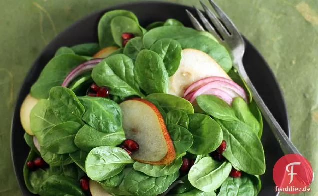 Spinatsalat Mit Birnen Und Granatapfel