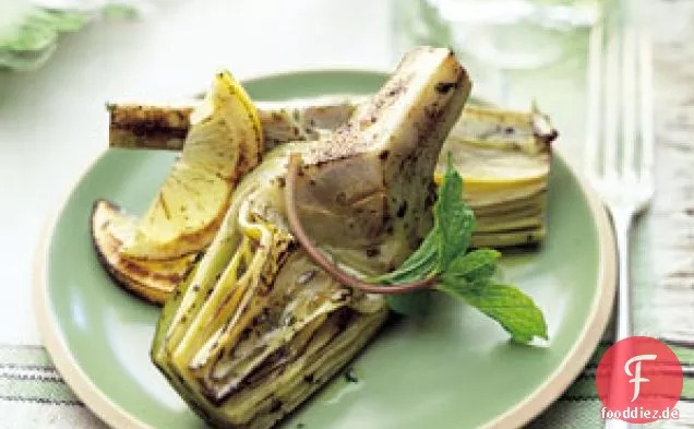 Gegrillte Artischocken mit Olivenöl, Zitrone und Minze