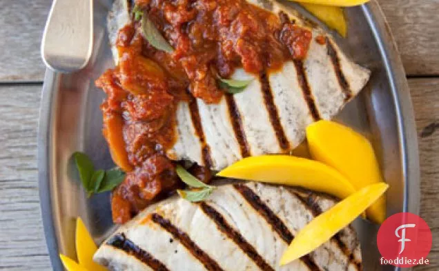 Mango BBQ'd-Gegrillter Schwertfisch