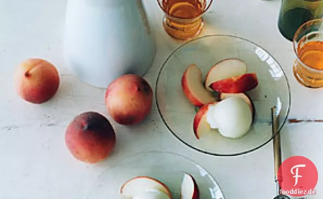 Eis-Wein-Sorbet mit Weißen Pfirsichen