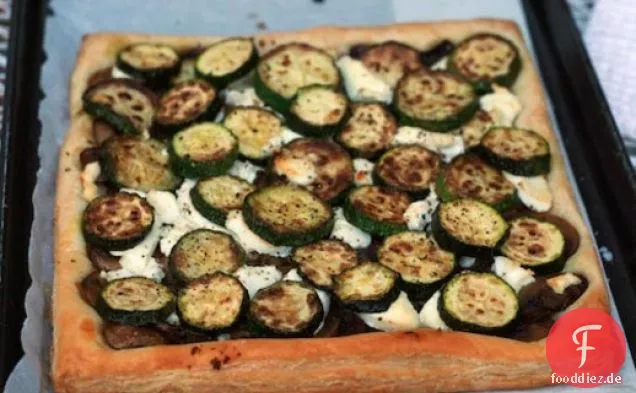 Abendessen heute Abend: Zucchini, Pilze und Ziegenkäse-Torte