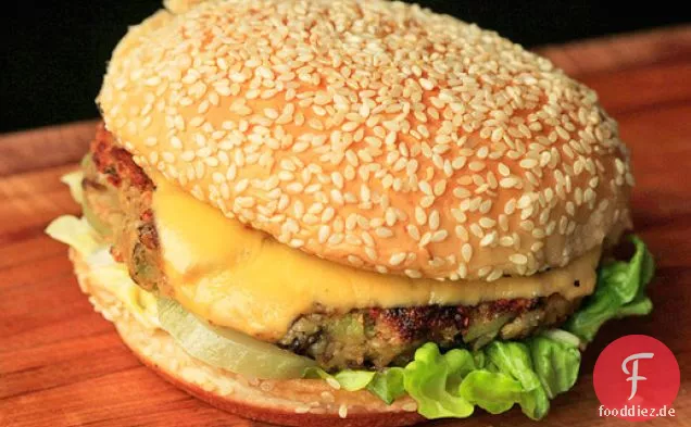 Hausgemachte vegane Burger, die nicht saugen