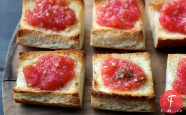 Pan con Tomate (Spanisches Toast mit Tomate)