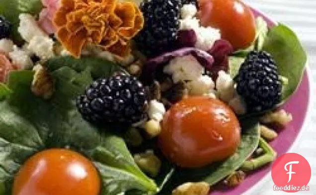 Brombeer-Spinat-Salat