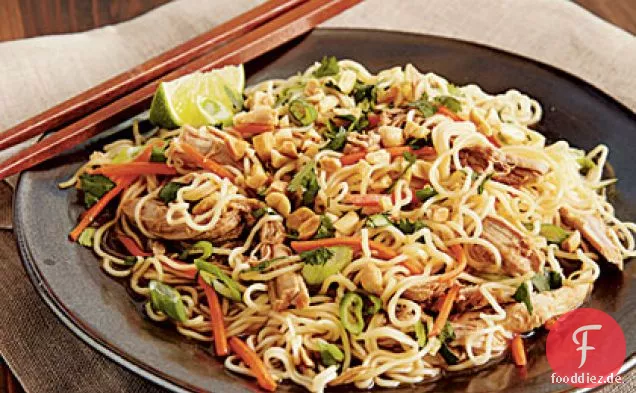 Chinesisches Schweinefilet mit Knoblauch-Saucen-Nudeln