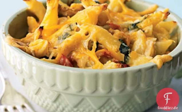 Drei-Käse Huhn Penne Florentine