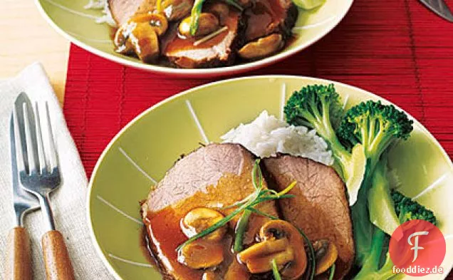Asiatischer Topf Braten