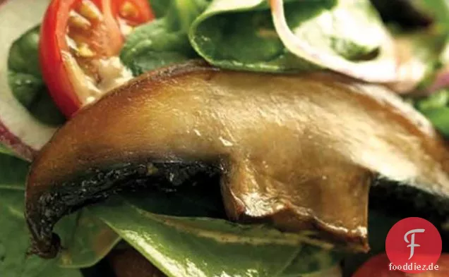 Baby Spinat und Portobello Pilzsalat