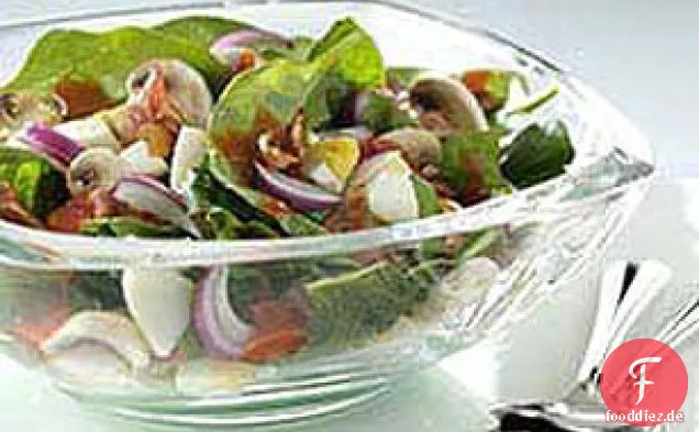 Klassischer Speck-Spinat-Salat