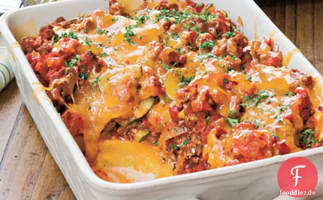 Tomate 'n' Rindfleisch-Auflauf mit Polenta-Kruste